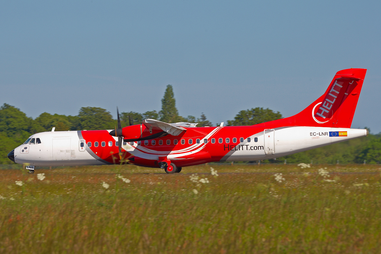 [01/06/2012] ATR 72-212 (EC-LNR) Helitt Líneas Aéreas Qdaf