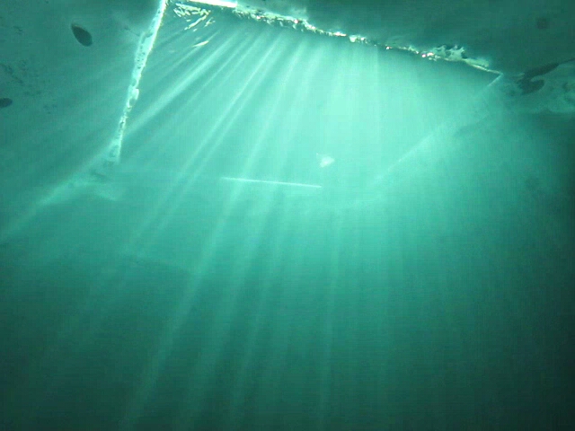 Plongée sous glace avec l' Aquascope JeanRichard PVD Picsart1359449346323