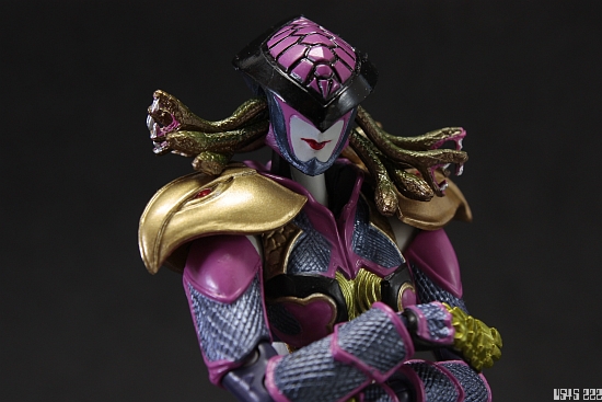 [Review] S.H. Figuarts Medusa Phantom Olpi