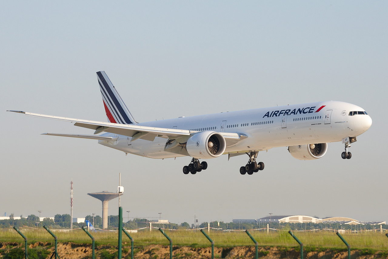 [Topic unique] Paris Roissy-Charles de Gaulle (LFPG): Le Fils rouge... - Page 3 7lhd