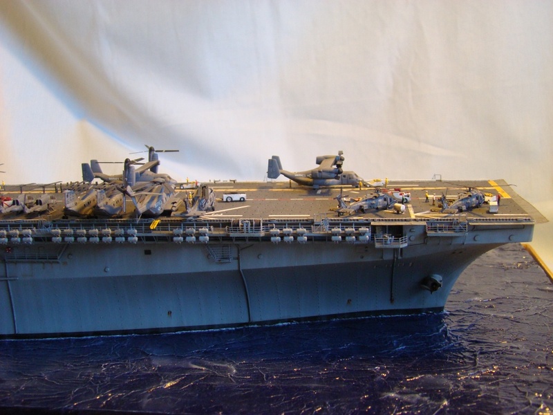 USS WASP LHD-1 1/350 Revell  Dsc09184o