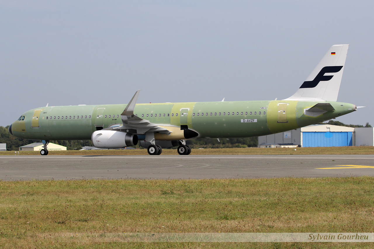 Airbus A321-231SL Finnair OH-LZH / D-AVZF le 27.09.13 & 08.10.13 8lhf