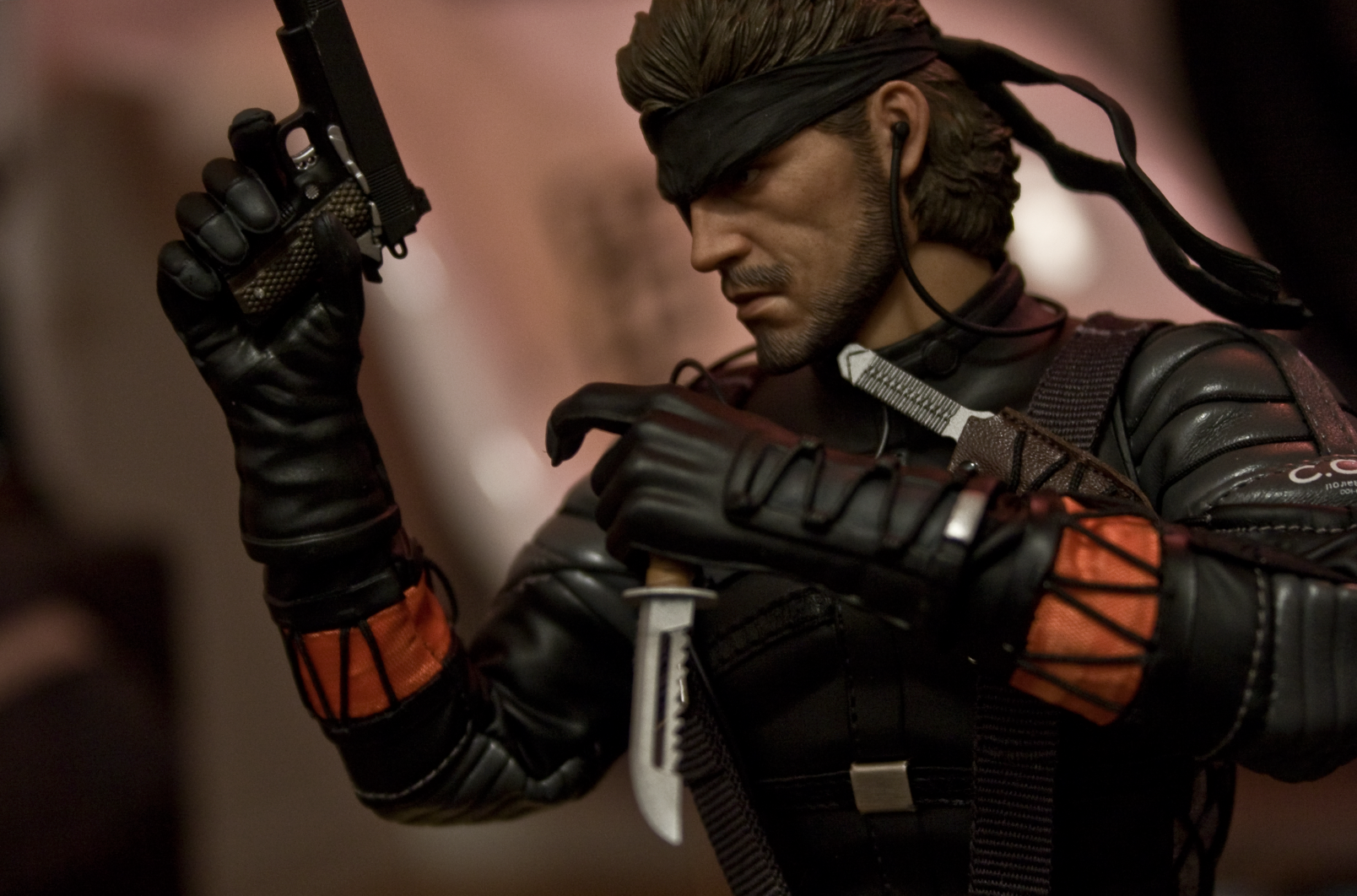 [Hot Toys] Metal Gear Solid 3 - Snake Eater: Naked Snake (Sneaking Suit Version) - Página 22 Snake3