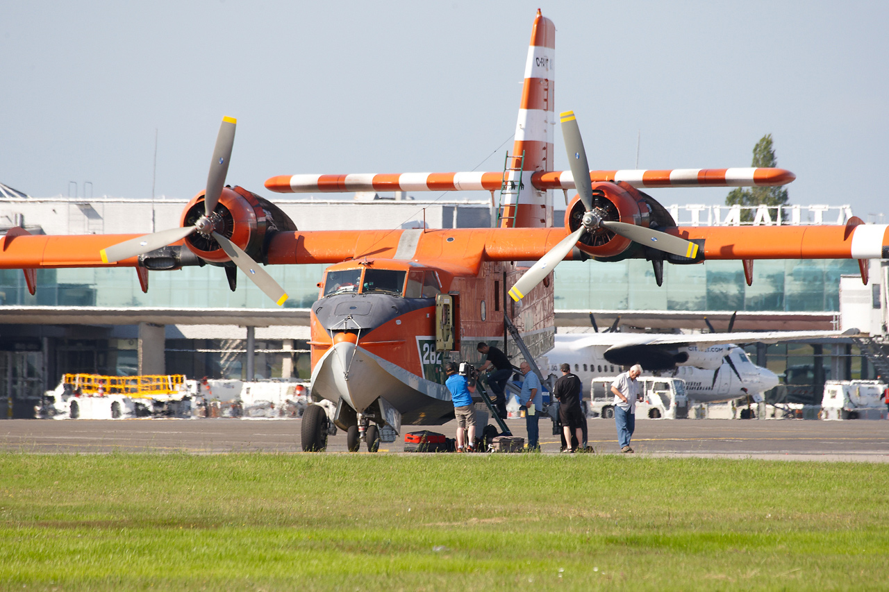 [23/05/2012] Canadair CL-215 (C-FAYN & C-FAYU) Buffalo Airways Tfmj