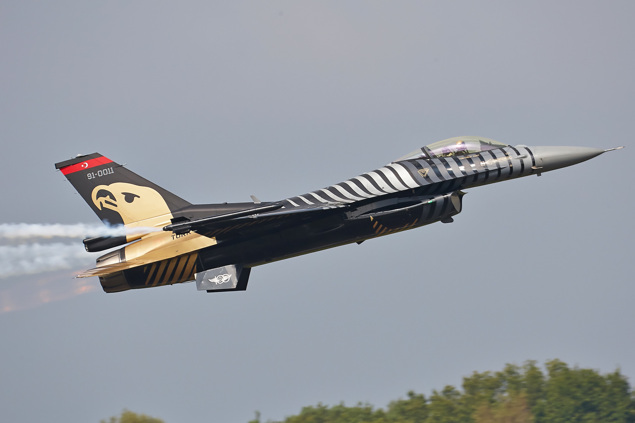 [12-14/09/2014]Meeting de Klein Brogel: Belgian Air Force Days... - Page 2 SR8jSN