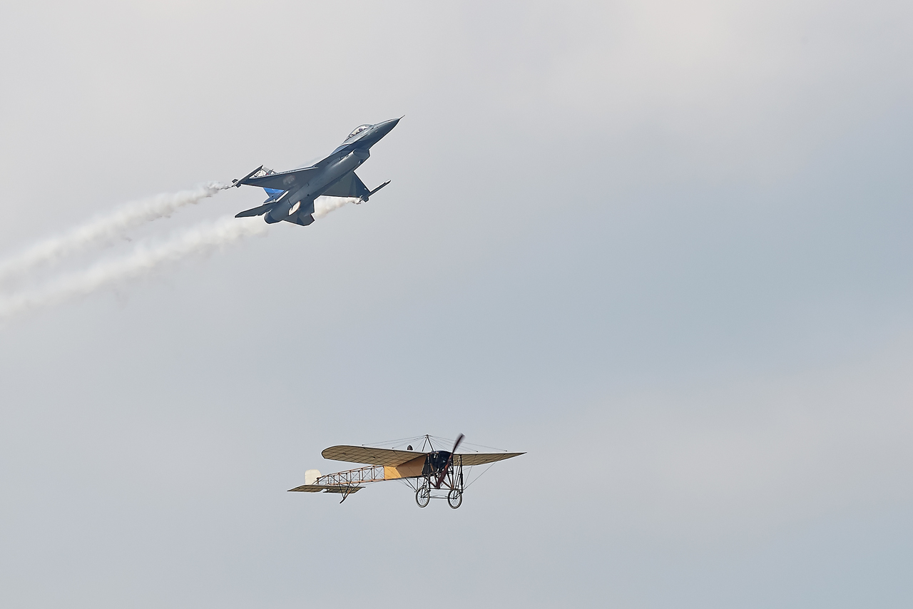 [12-14/09/2014]Meeting de Klein Brogel: Belgian Air Force Days... - Page 2 HAHV8Y