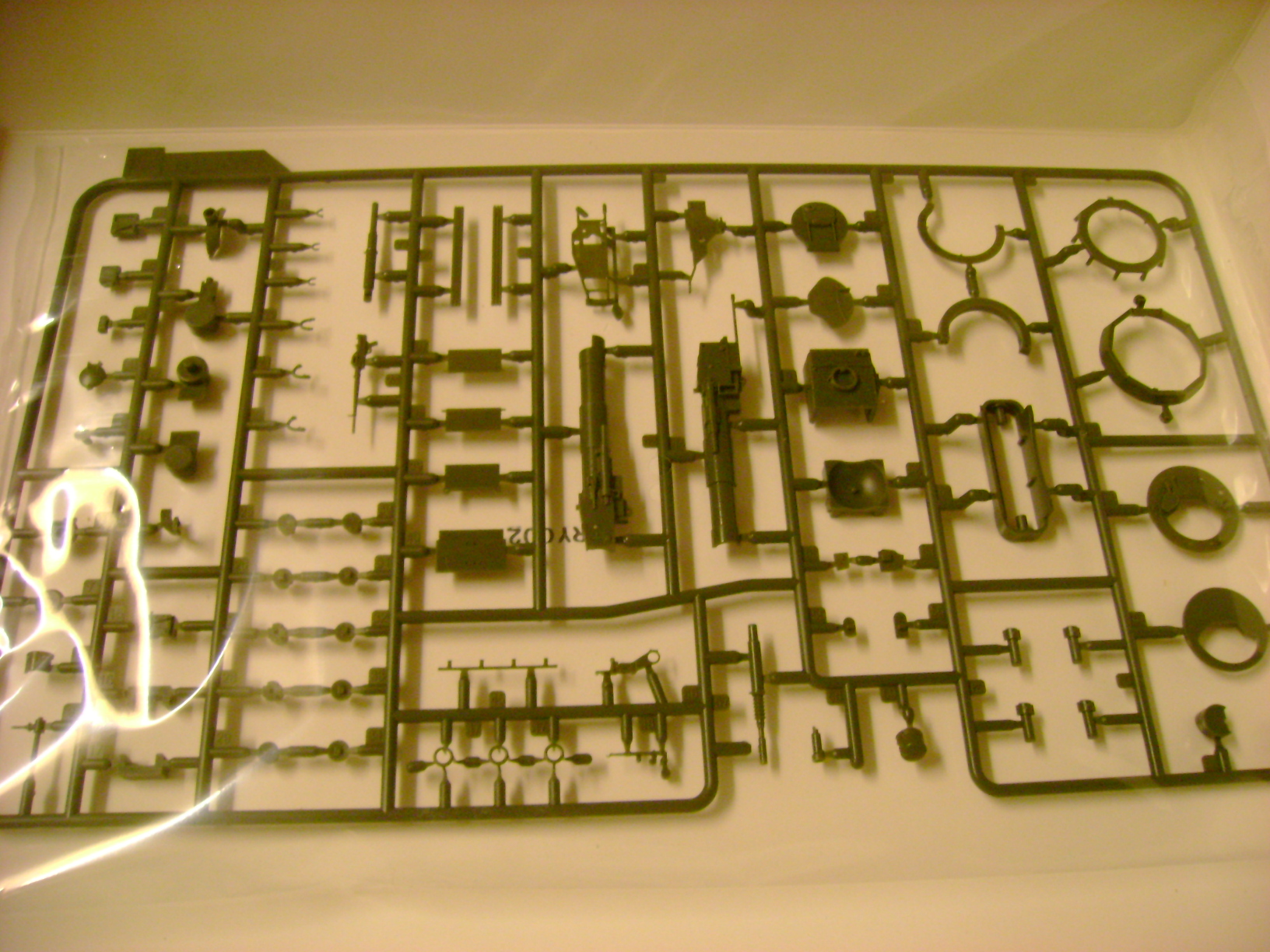 Review Kit AMX-30 B par Meng au 1/35.... Dsc03308bv