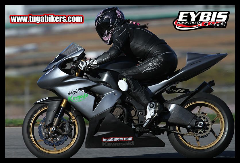 BMW-MOTORRAD-TRACKDAYS , ORGANIZED BY EYBIS , JEREZ 28 e 29 Setembro e Portimo 4-5-6 Outubro - Pgina 3 U35x