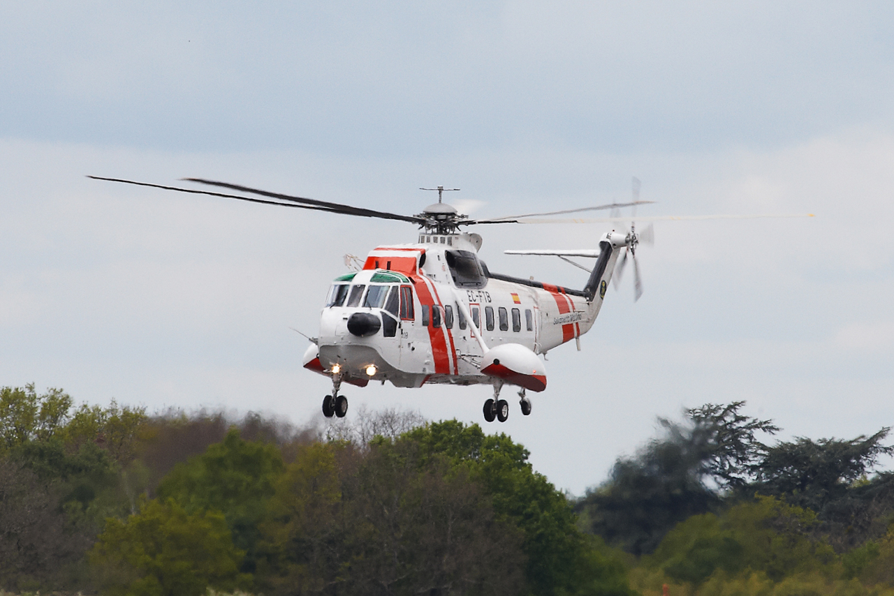 [06/05/2012] Sikorsky S-61N MkII (EC-FTB) Salvamento Maritima 2yqr