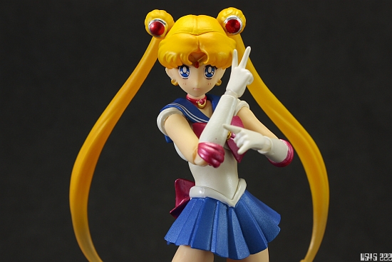 [Review] S.H. Figuarts Sailor Moon Lg30