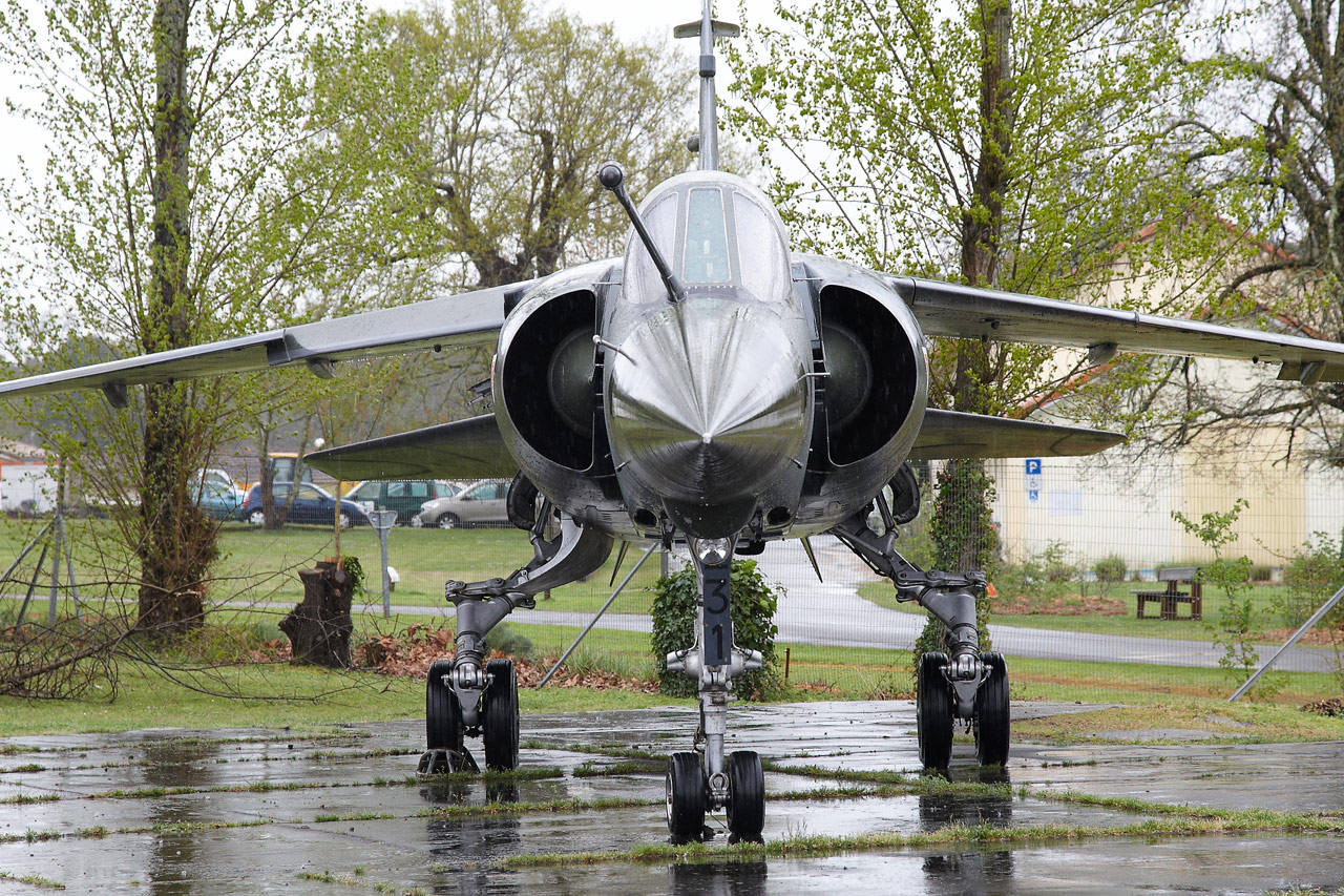 [11/04/2013] Base Aérienne 118 de Mont de Marsan: Centenaire de la "Cocotte" escadrille BR11...  2zoi