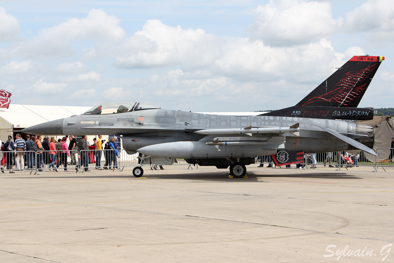 Florennes  Airshow 2012 les 23 & 24 juin 2012 - Page 7 Fa68