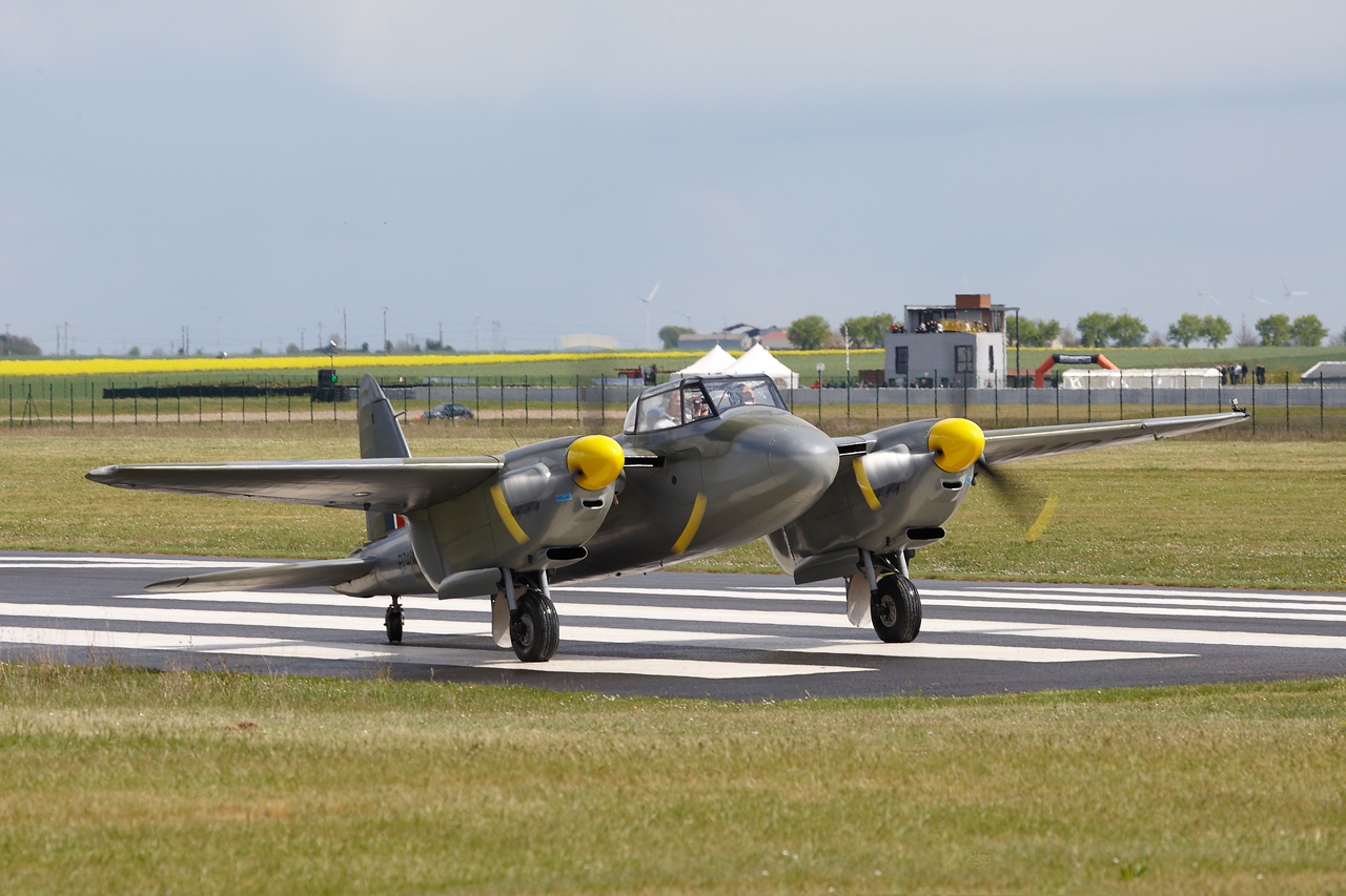 [14/04/2012] Aerodrome Fontenay le Comte (LFFK) 78k3