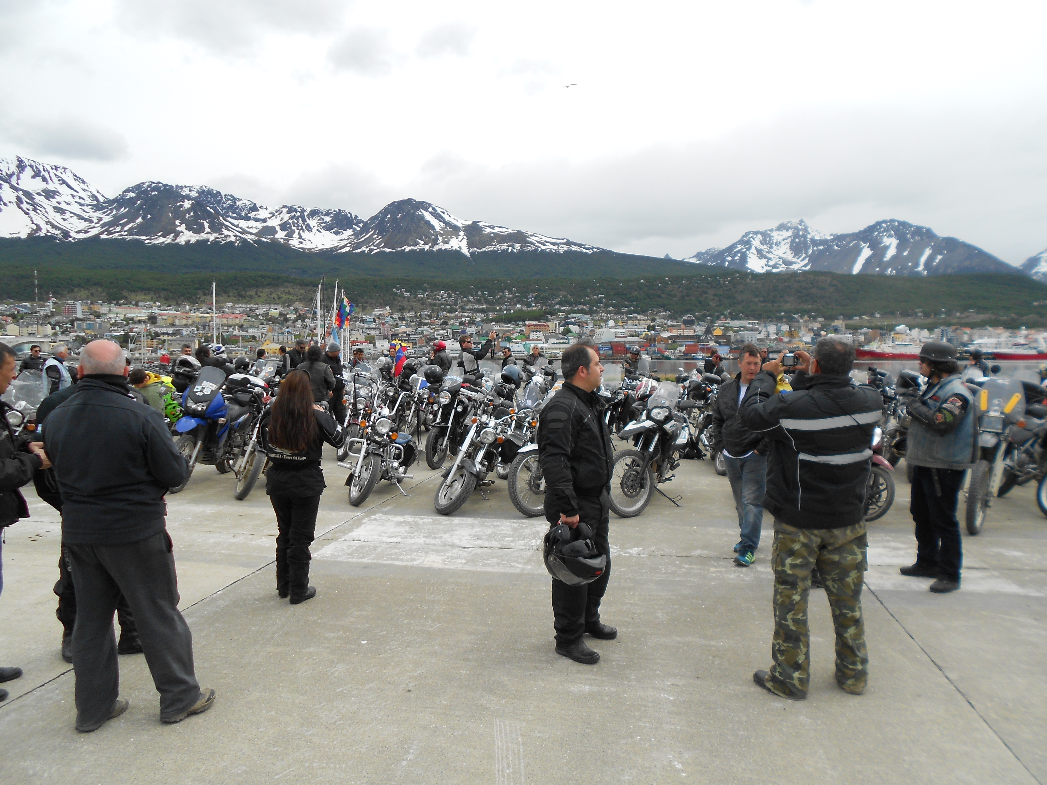 Viajando en Moto. En Ushuaia 87fr