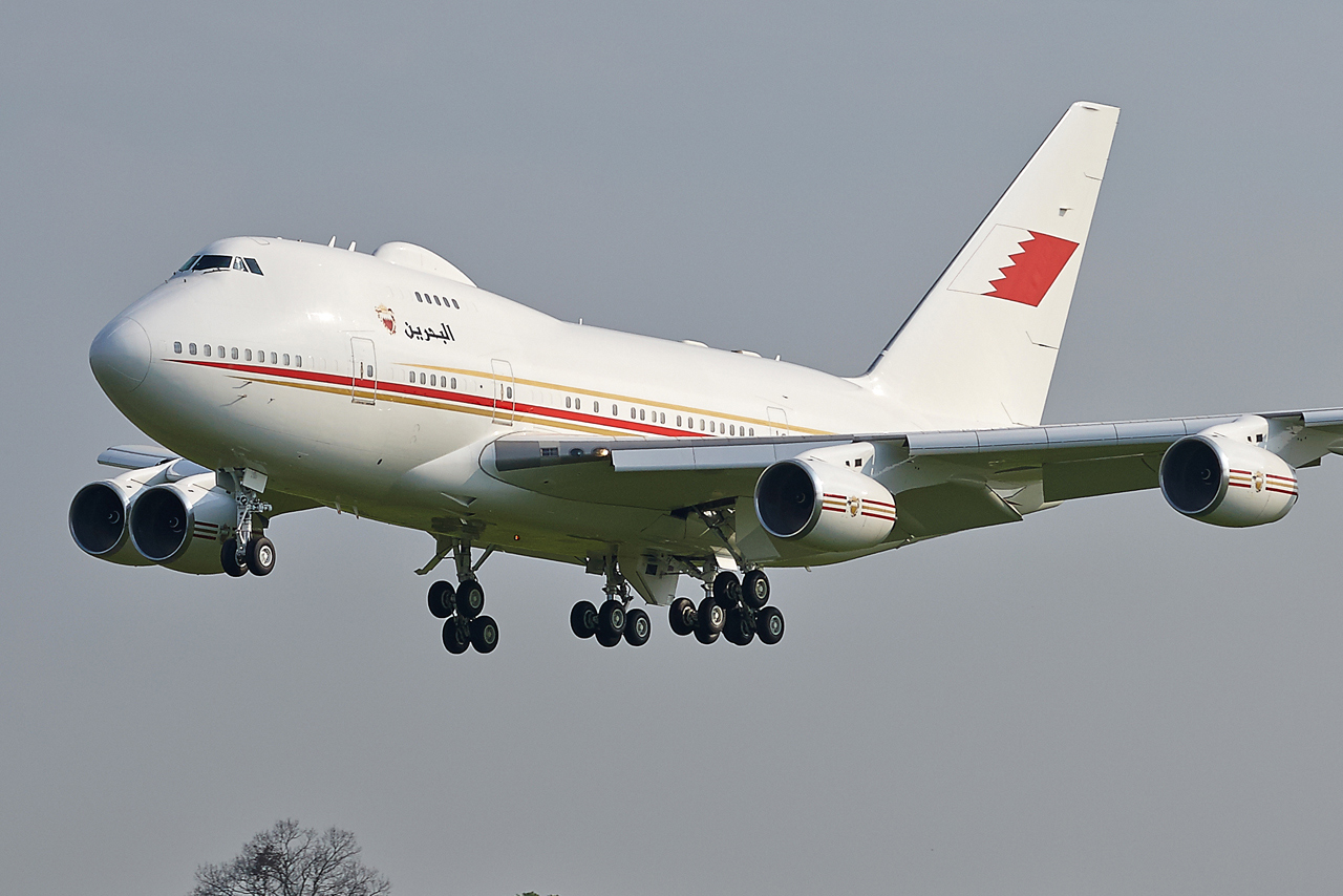 Spotting 11/04/2014 : 747 SP " A9C-HAK " Bahrain Royal Flight + Mirage 2000 116-MH Pt5y