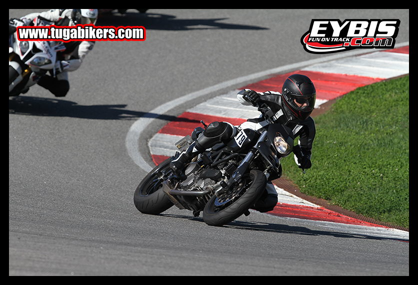 BMW-MOTORRAD-TRACKDAYS , ORGANIZED BY EYBIS , JEREZ 28 e 29 Setembro e Portimo 4-5-6 Outubro - Pgina 4 Zr3h