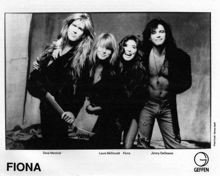 Fiona - Fiona (1985) (Rock Candy Remastered) (2014)  Q1i1