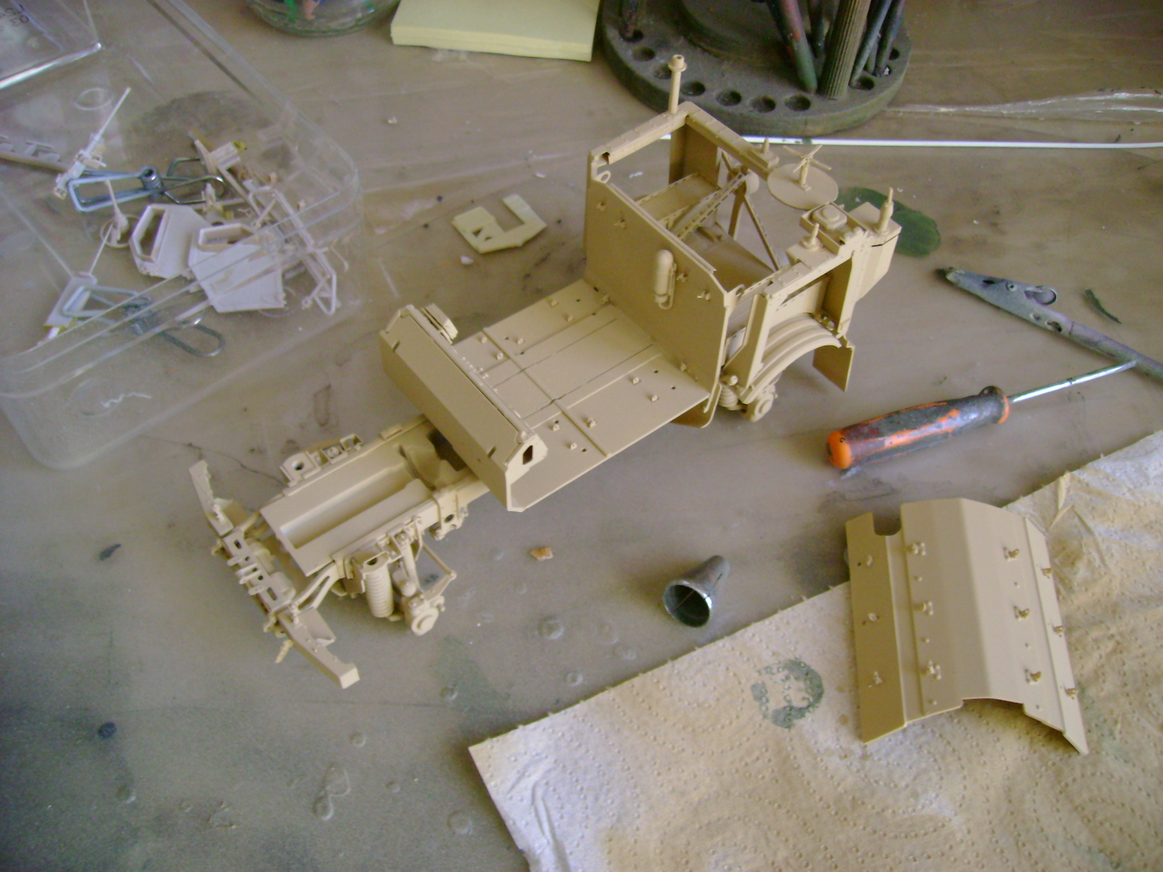 M-ATV Oshkosh....Kit Panda 1/35...Projet terminer !!!!!!!!!! ENFIN !!!!!!!!! - Page 4 117tf