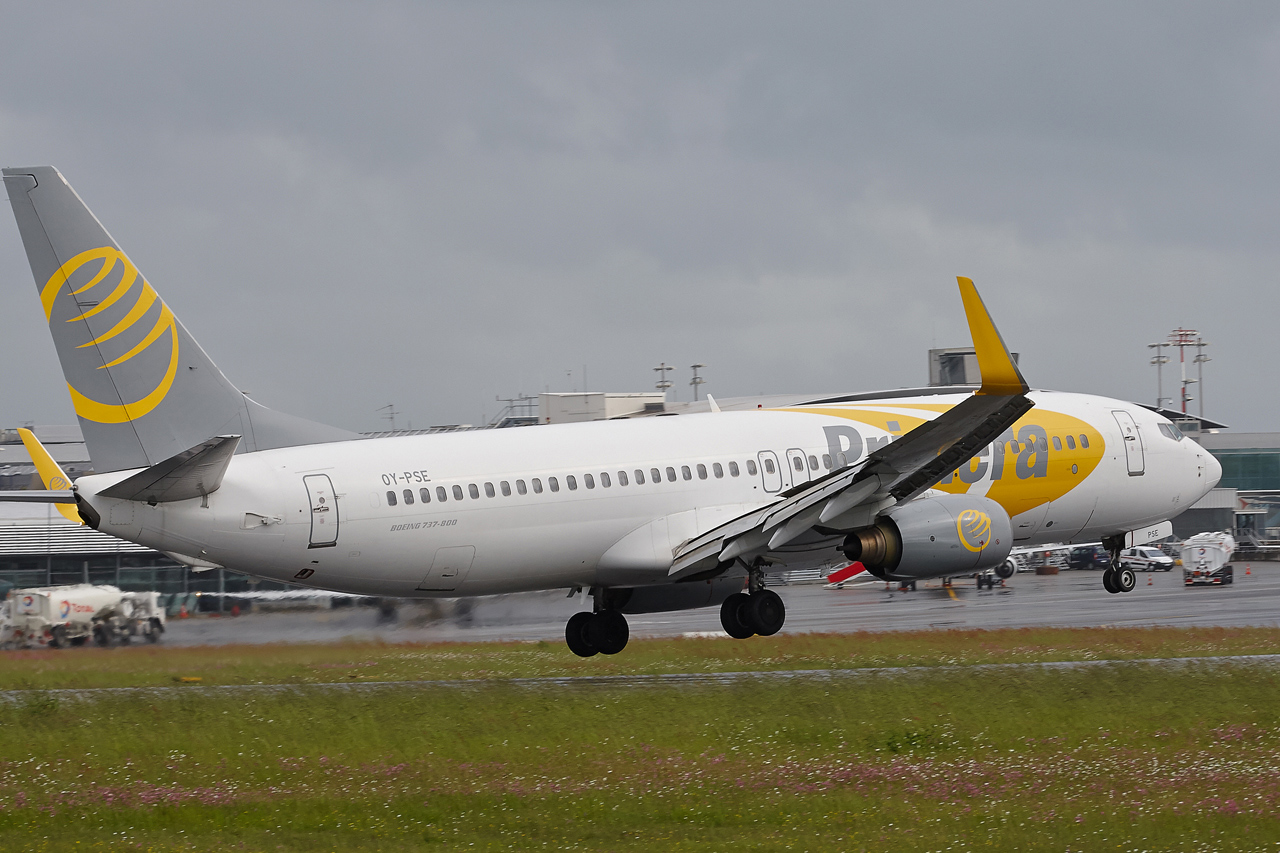 [27/04/2014] Boeing 737-800 (OY-PSE) Primera Air A5r3