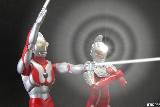 [Review] Ultra Act Ultraman Jack 2yg6