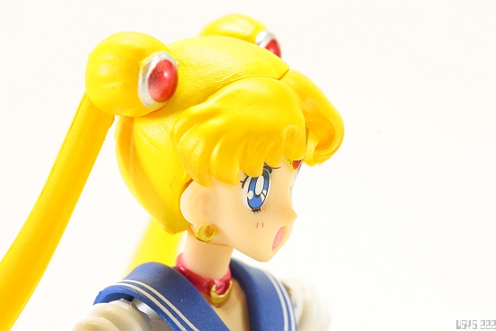 [Review] S.H. Figuarts Sailor Moon Ako9