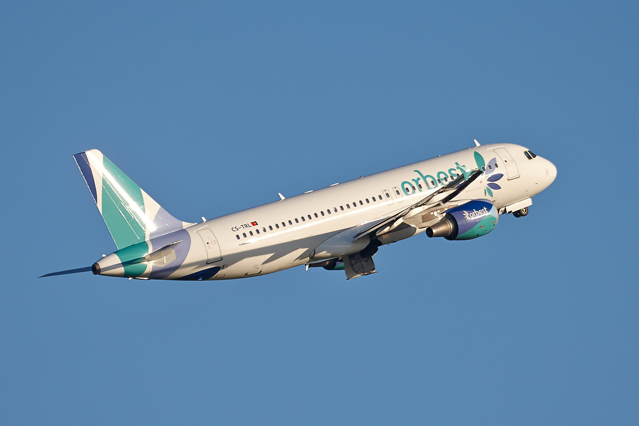 [03/05/2014] Airbus A320 (CS-TRL) Orbest Kz9o