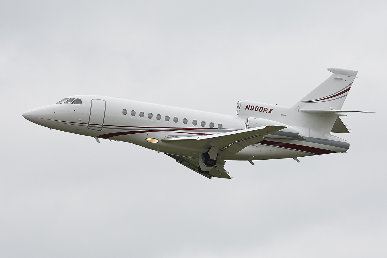 [09/05/2014] Hercules C130 (CH-03) Belgium Air Force + McDonnell Douglas MD-82 (I-SMEM) Meridiana 4h6g