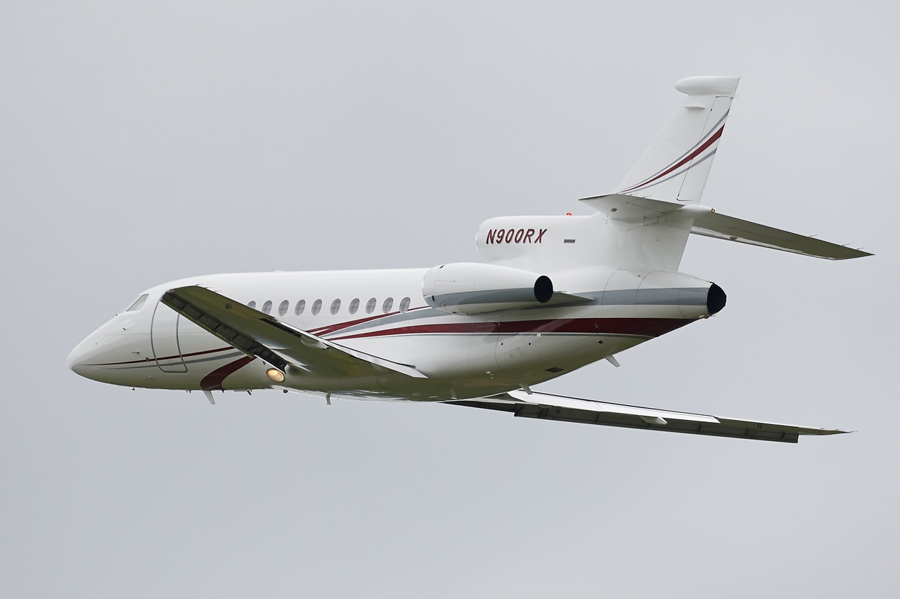 [09/05/2014] Hercules C130 (CH-03) Belgium Air Force + McDonnell Douglas MD-82 (I-SMEM) Meridiana B2hv