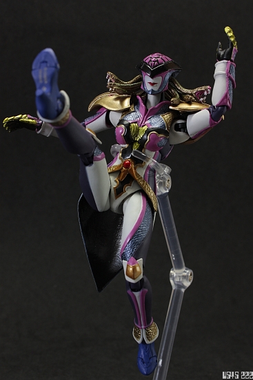 [Review] S.H. Figuarts Medusa Phantom J42b