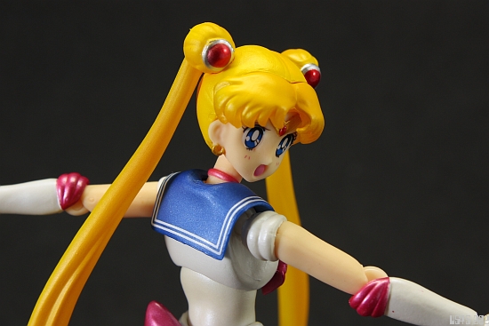 [Review] S.H. Figuarts Sailor Moon Nehk