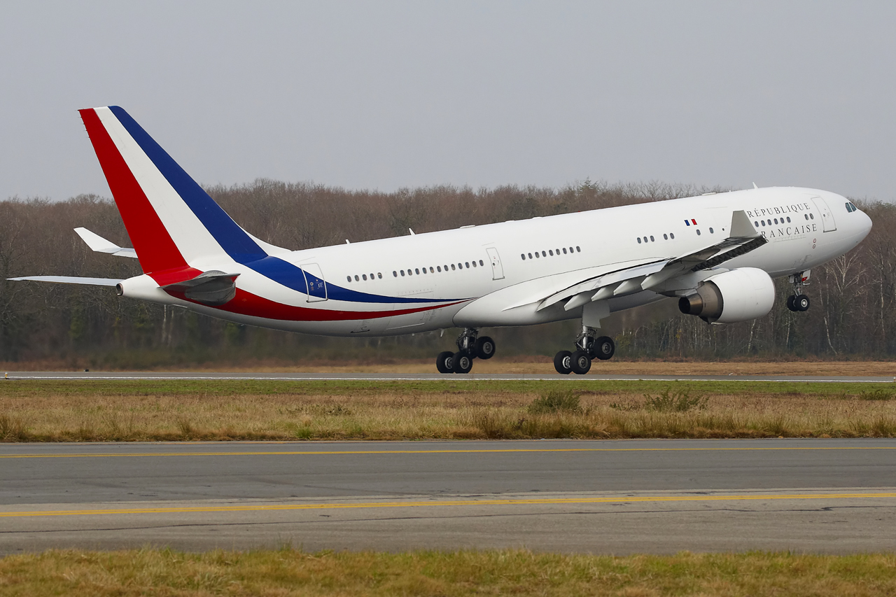 [F-RARF] A330-200 République Française - Page 2 Eg1c