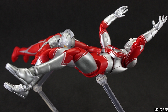 [Review] Ultra Act Ultraman Jack G6w9