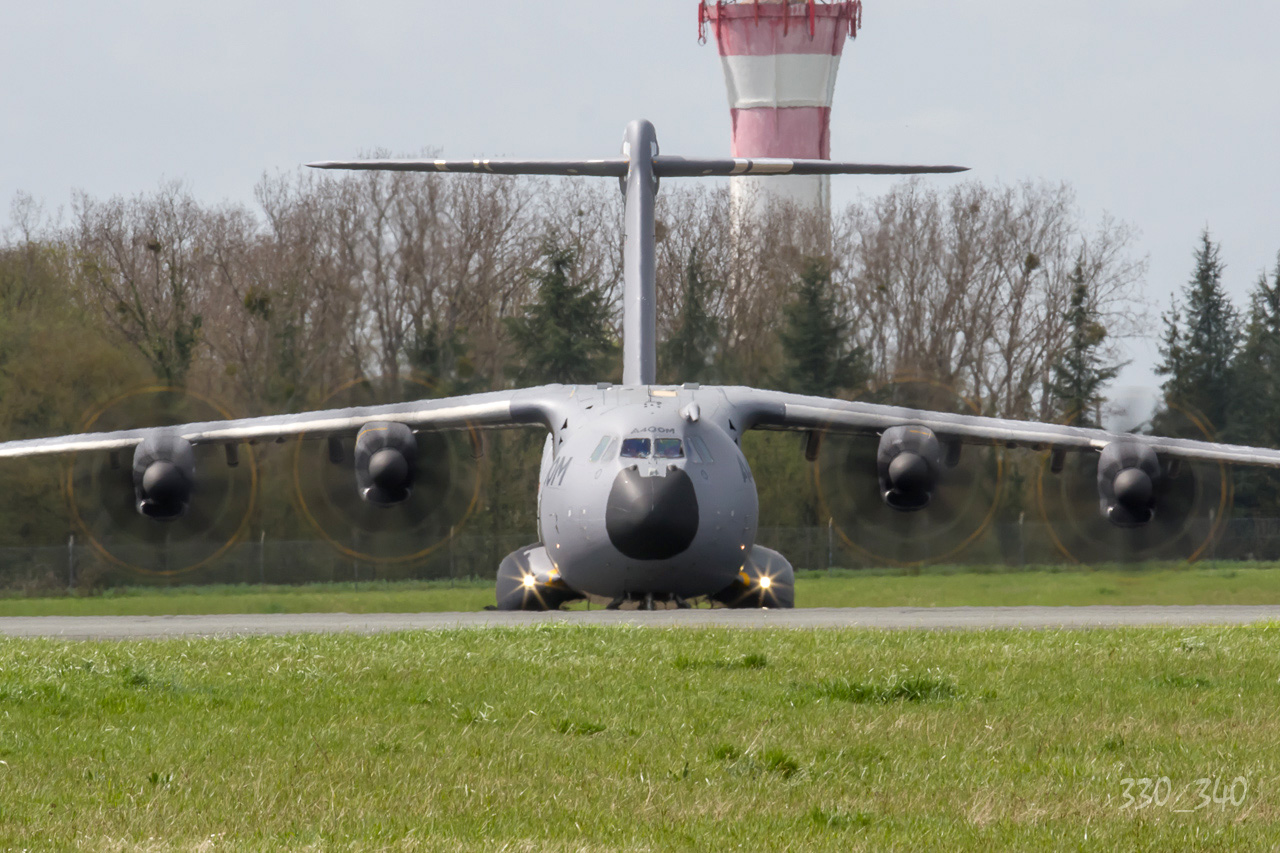 Avril 2013: A400M  A400m9441