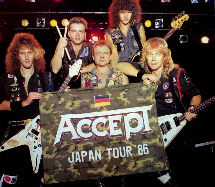 Accept - Metal Heart + Kaizoku-Ban (1985) (Remastered 2013)  MX1Z59