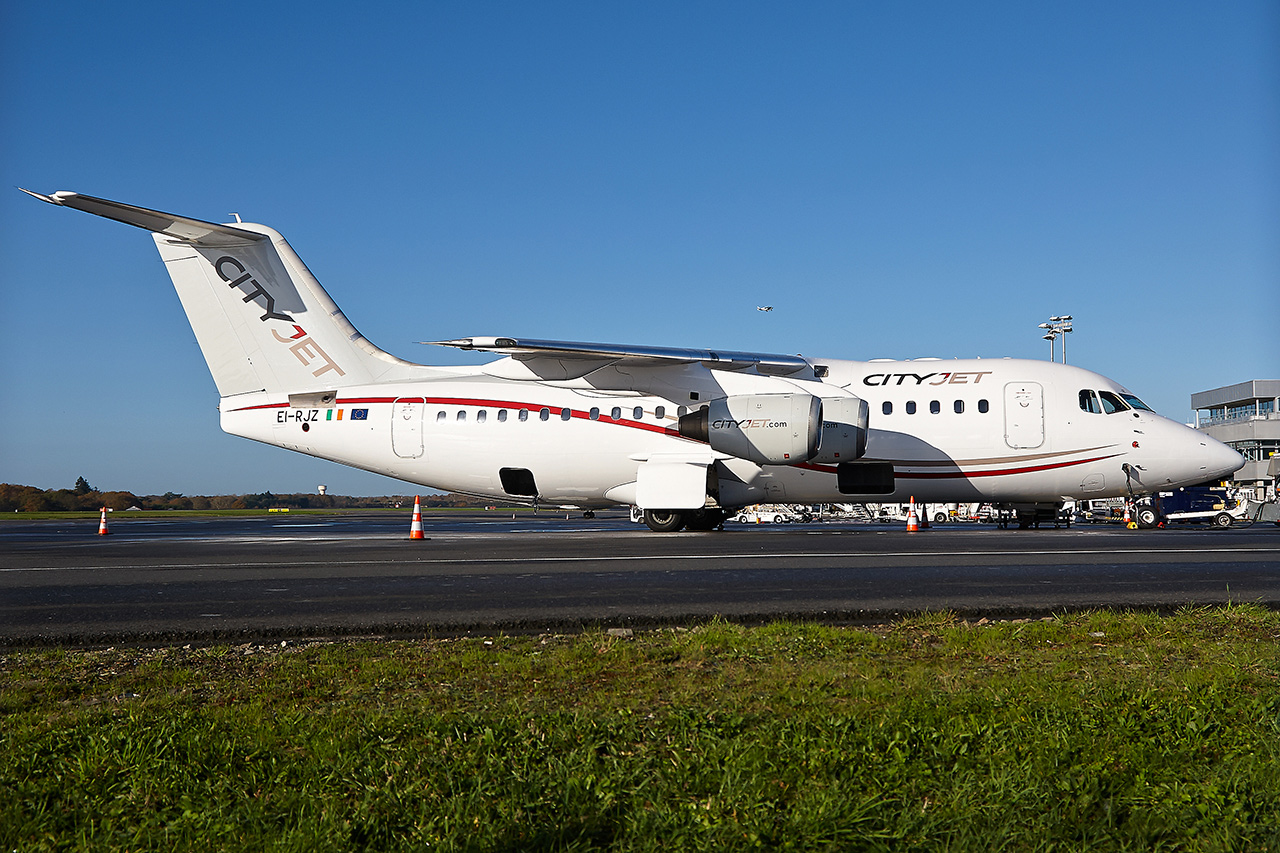 [04/12/2015]Avro RJ85 (EI-RJZ) CityJet new livery !  ENH1NL