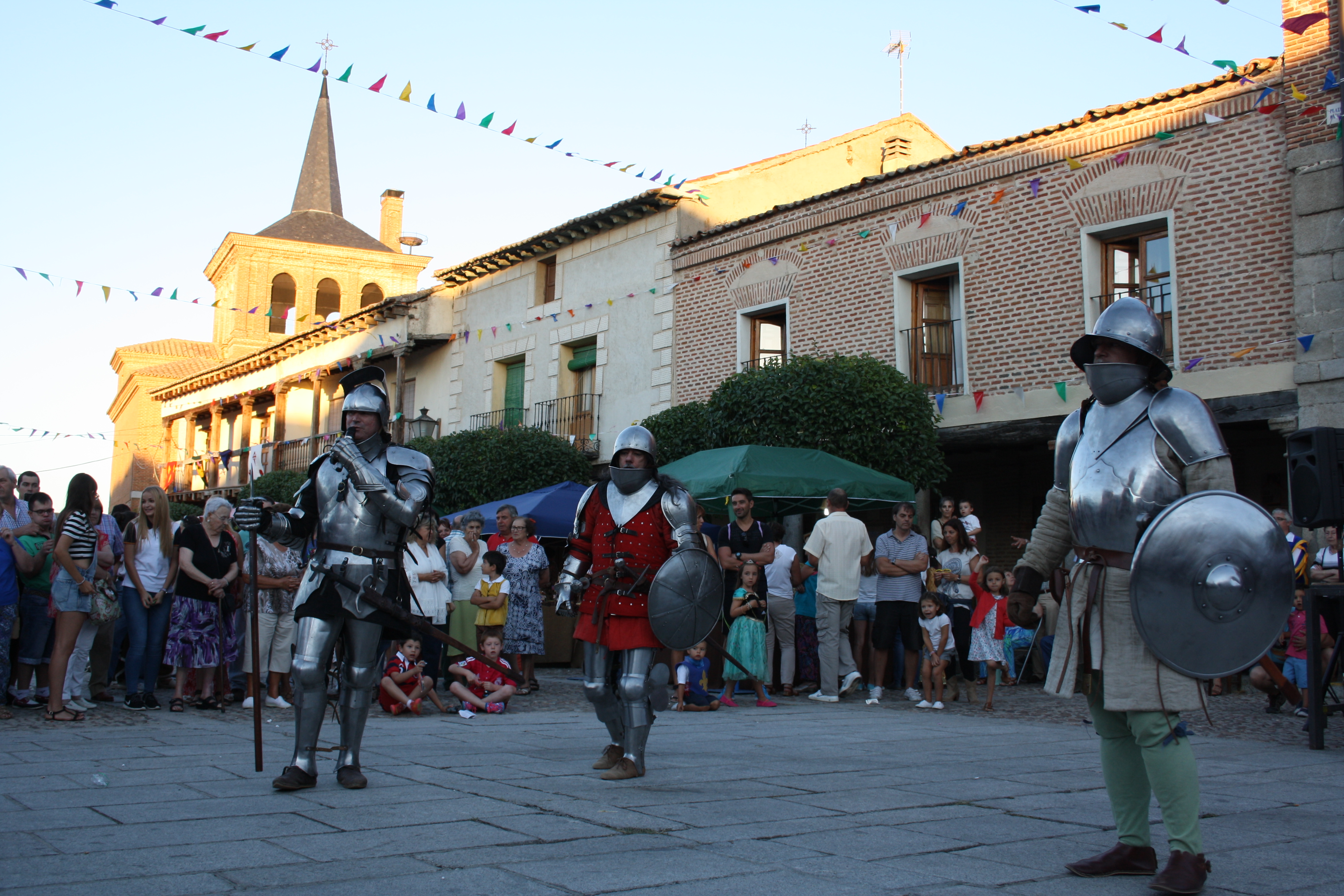 VI Mercado renacentista de Martín Muñoz de las Posadas ZehHw4