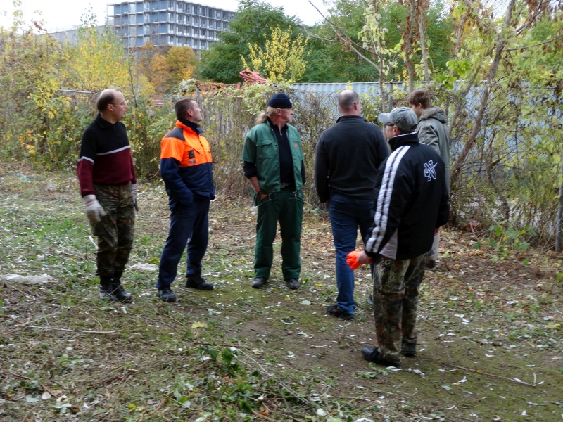 Erster "Spatenstich" in Steglitz am 29.10.2016 SKeW47