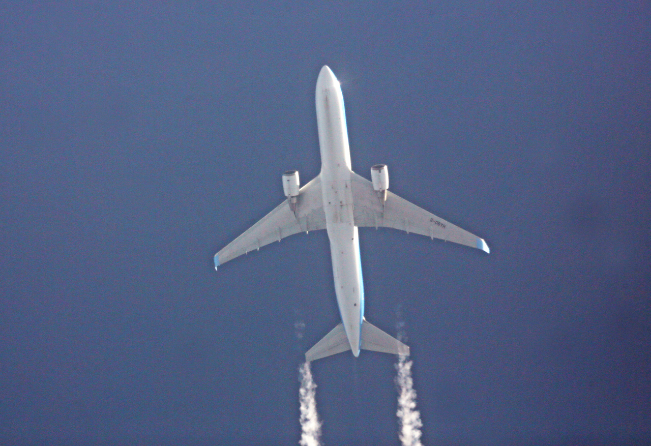 [Topic Unique] Les avions à très haute altitude - Page 37 U3BHtz