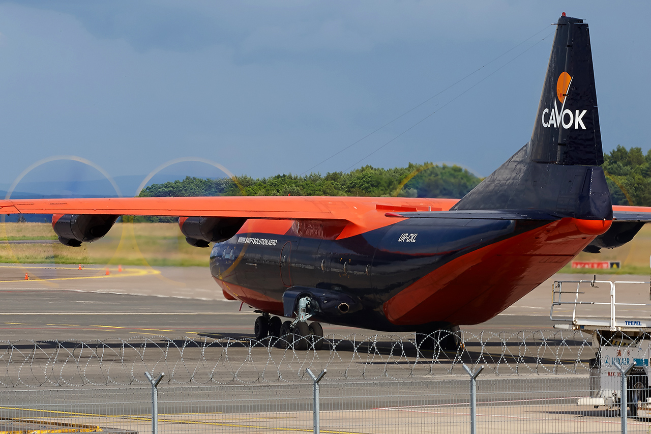 [26/06/216] Aéroport Luxembourg-Findel (LUX) ImIjdS