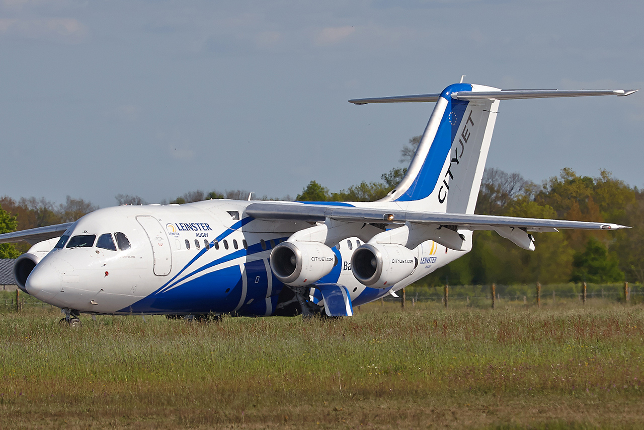 [01/05/2016] Avro RJ85 (EI-RJX) Cityjet Leinster Rugby c/s LipIpK