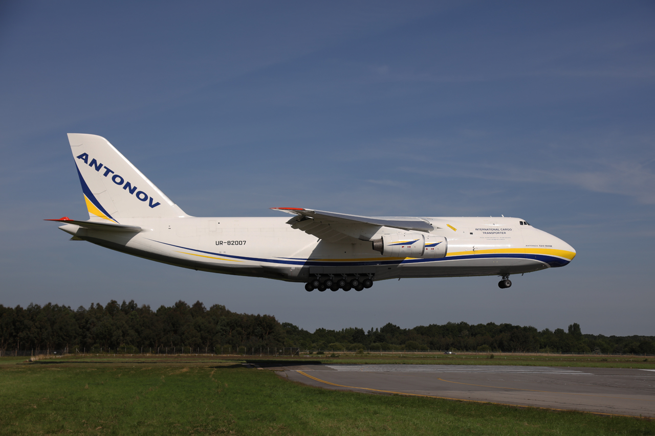 [06/07/2016] Antonov An124 (UR-82007) - Antonov Design Bureau  RFvD44