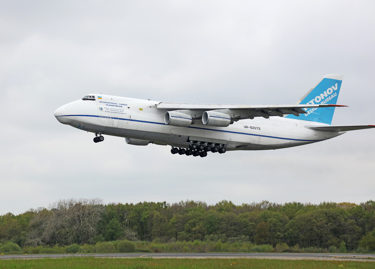 [22/04/2016] Antonov An124 (UR-82072) Antonov Design Bureau AXyu6r