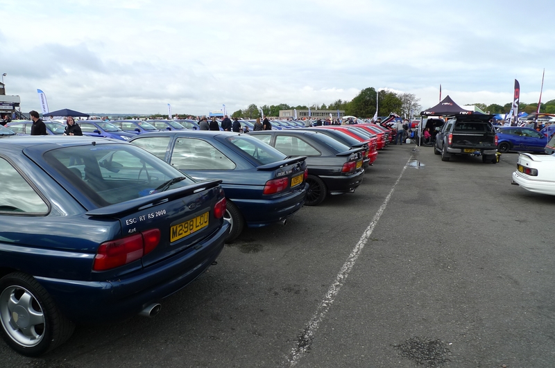 Meeting Donington 2011 (Angleterre) + de 500 Photos à voir !!! P1050597q