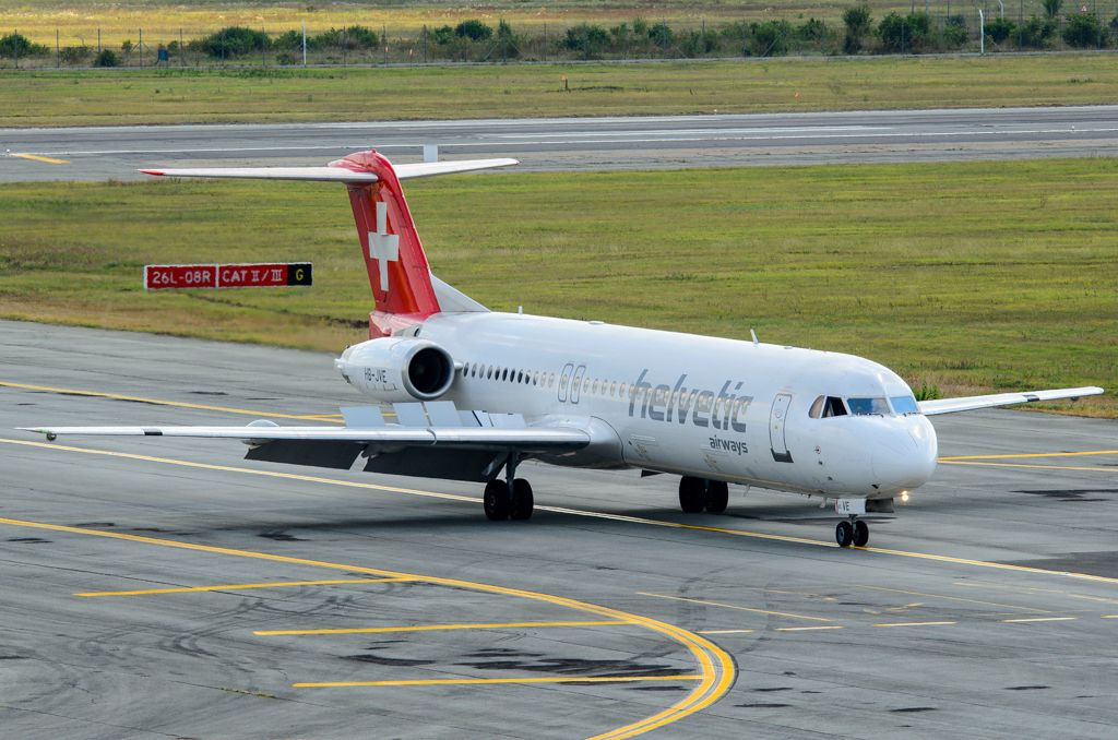 Aeroportul Bucuresti - Henri Coanda / Otopeni (OTP / LROP) - Septembrie 2013 P8jx