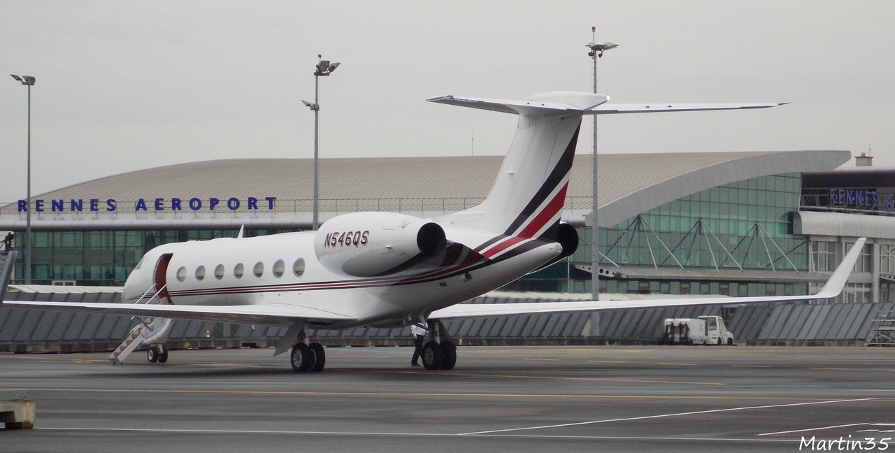 Gulfstream G550 NetJets Aviation N546QS le 23 & 24.12.12 - Page 2 Dscn9685u