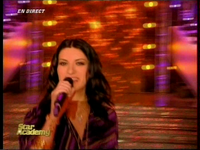 photos de laura pausini prime 12 du 17/11/2006 Laurapausini10nj3