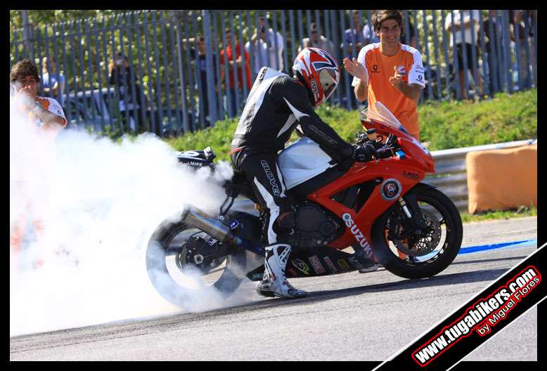 Campeonato Nacional de Velocidade Motosport Vodafone 2010 - Estoril 1 - Pgina 14 Img0779wq