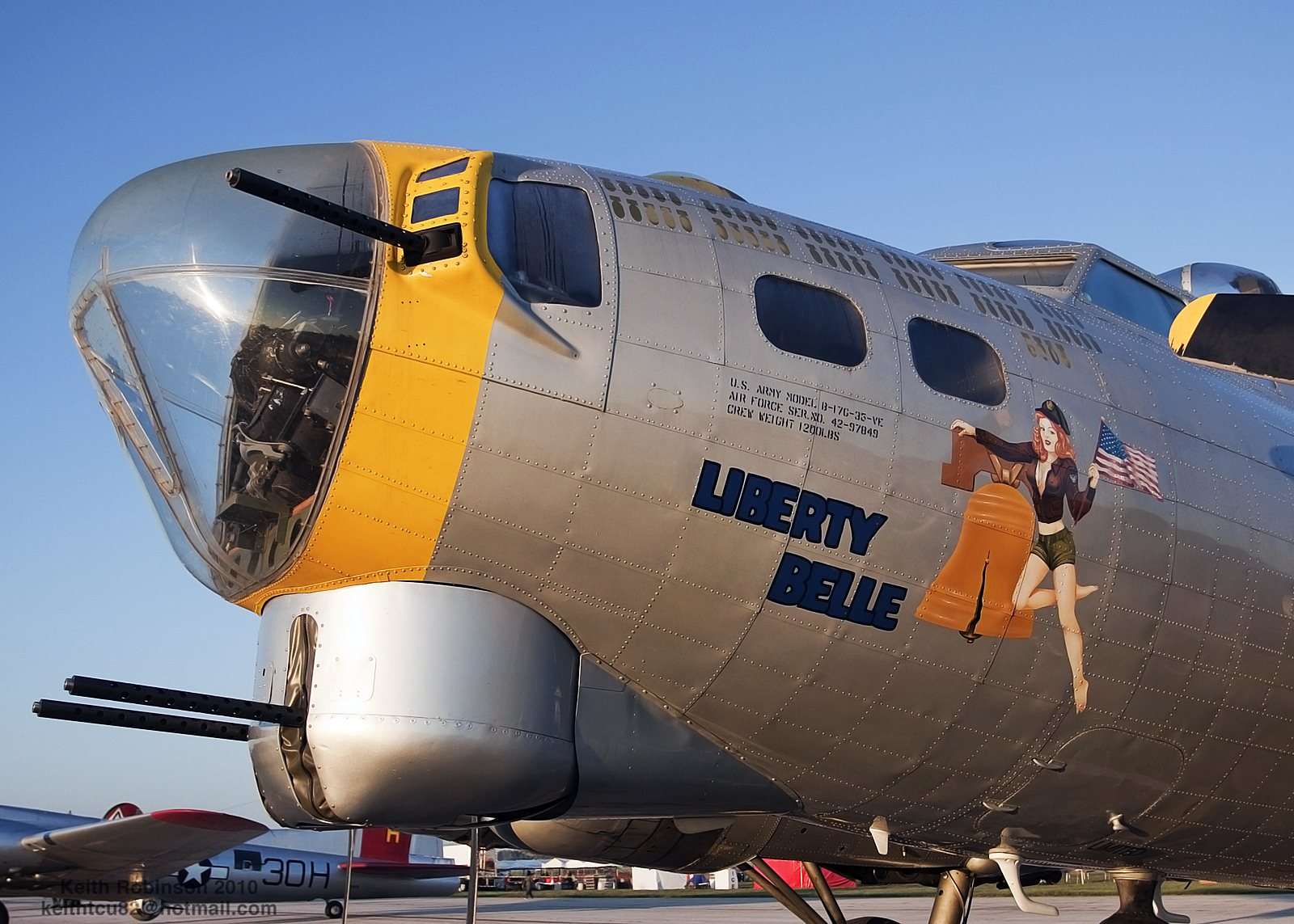 Nose Art ...... Img13296772