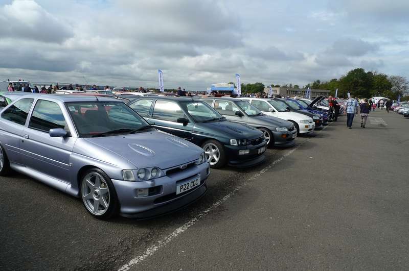 Meeting Donington 2011 (Angleterre) + de 500 Photos à voir !!! P1050652i