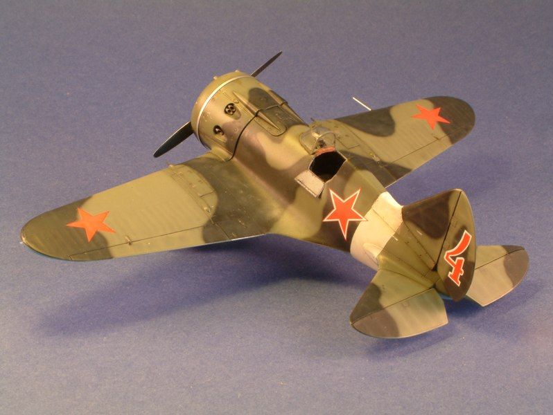 Polikarpov I-16 type 10 [Eduard] 1/48 (rata/mosca) - Page 2 Dscf0731roz5